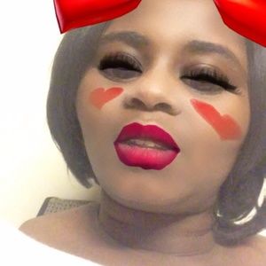 Meet your Posher, Nakia